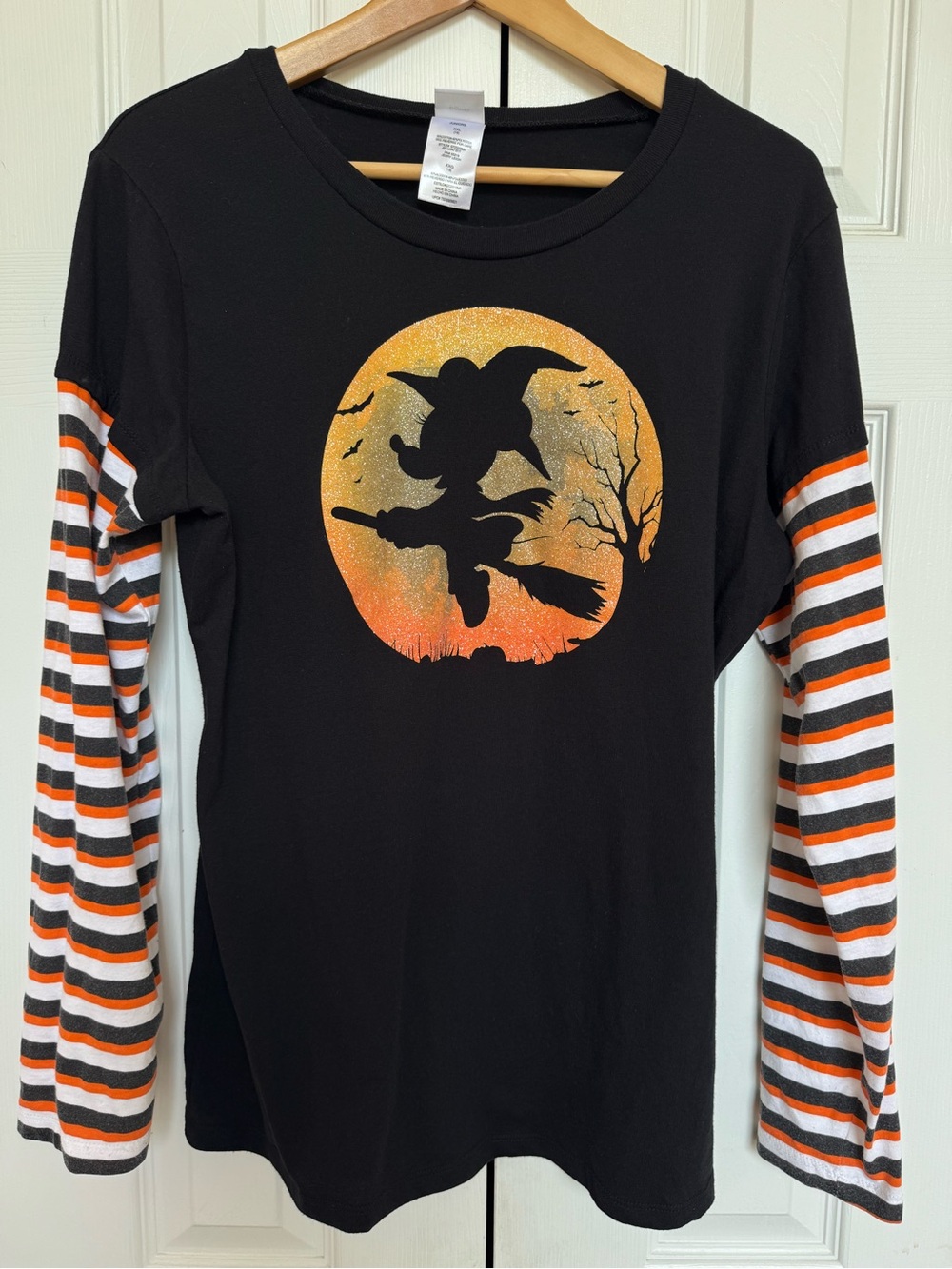 Disney Minnie Mouse Witch Halloween Shirt Long Sleeve Black Juniors 2XL
